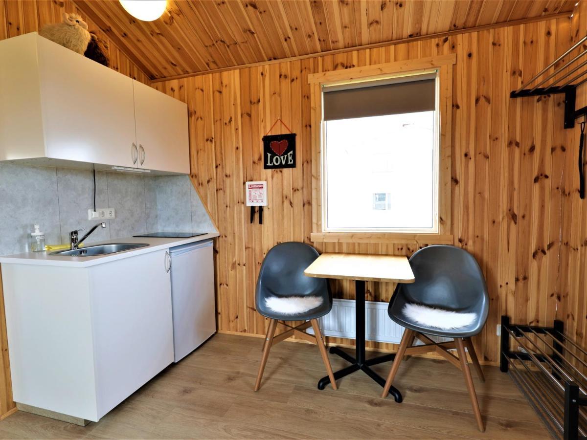 Skarth Guesthouse Saudarkrokur Buitenkant foto